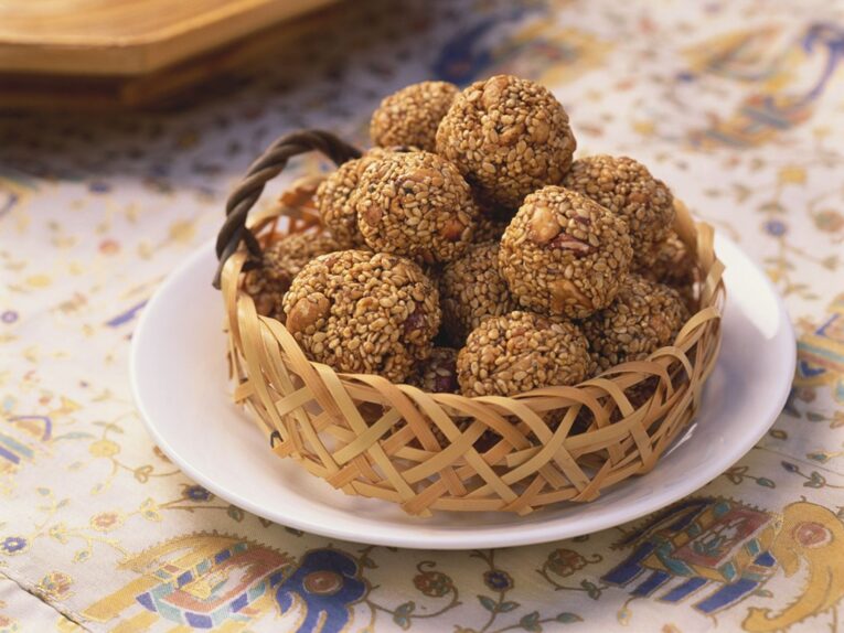 Sesame ball